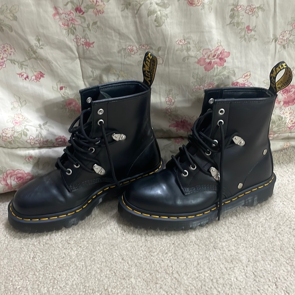 Dr. Martens